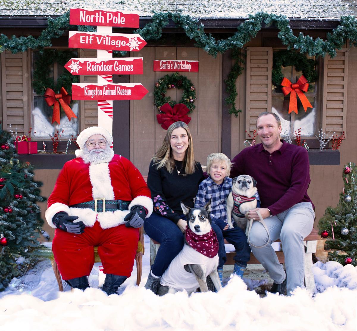 Santa photos with family